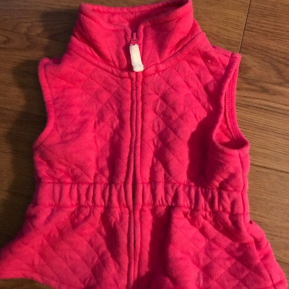 Two Carter’s Vests (9 months) - Picture 2 of 7
